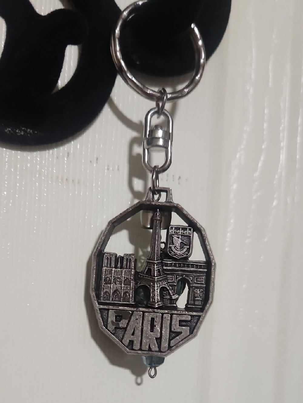 Paris Metal Travel Keychain - Silver